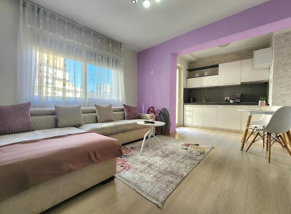 Skanderbeg Deluxe Flat W 24H Check In Tirana 0*,